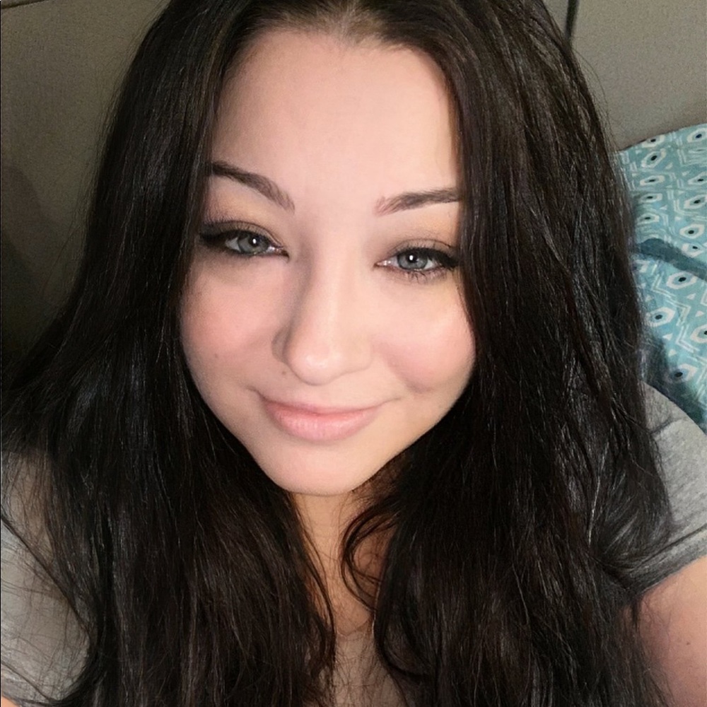 Meet your Posher, Lauryn